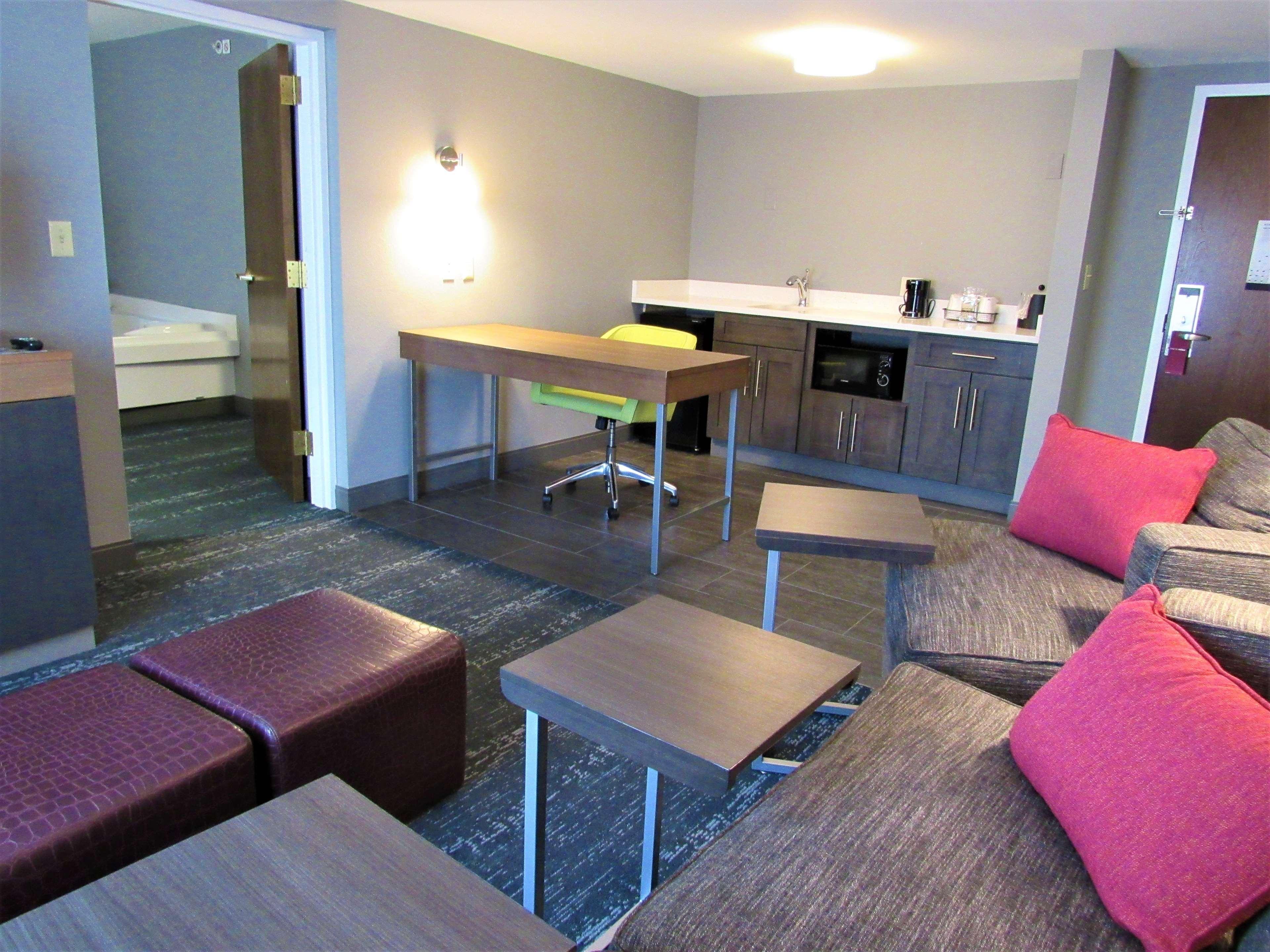 Hampton Inn & Suites Newtown Yardley Exteriér fotografie
