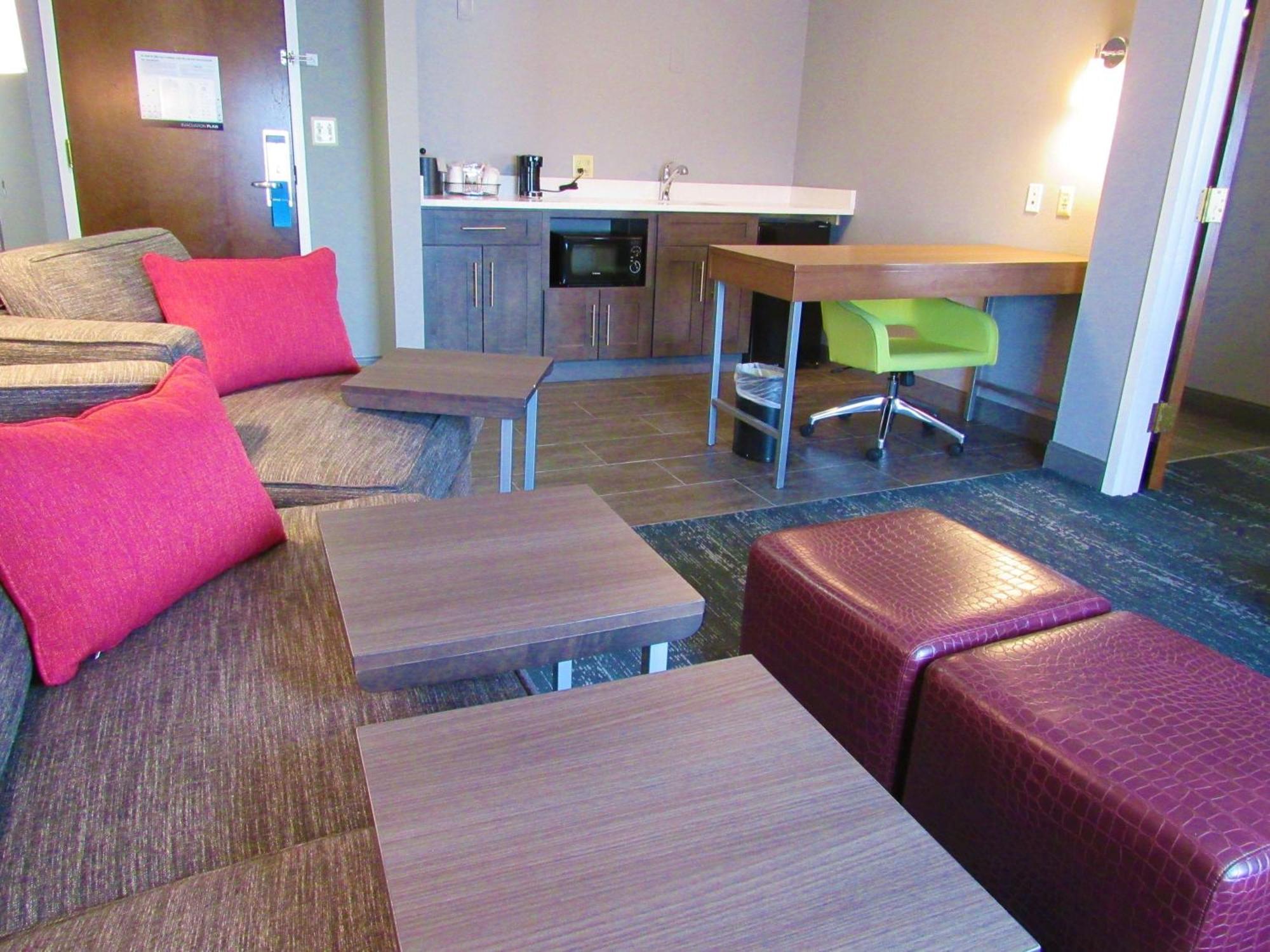 Hampton Inn & Suites Newtown Yardley Exteriér fotografie