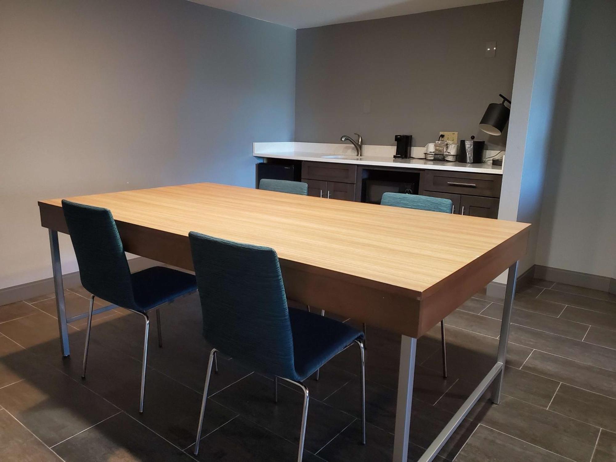 Hampton Inn & Suites Newtown Yardley Exteriér fotografie