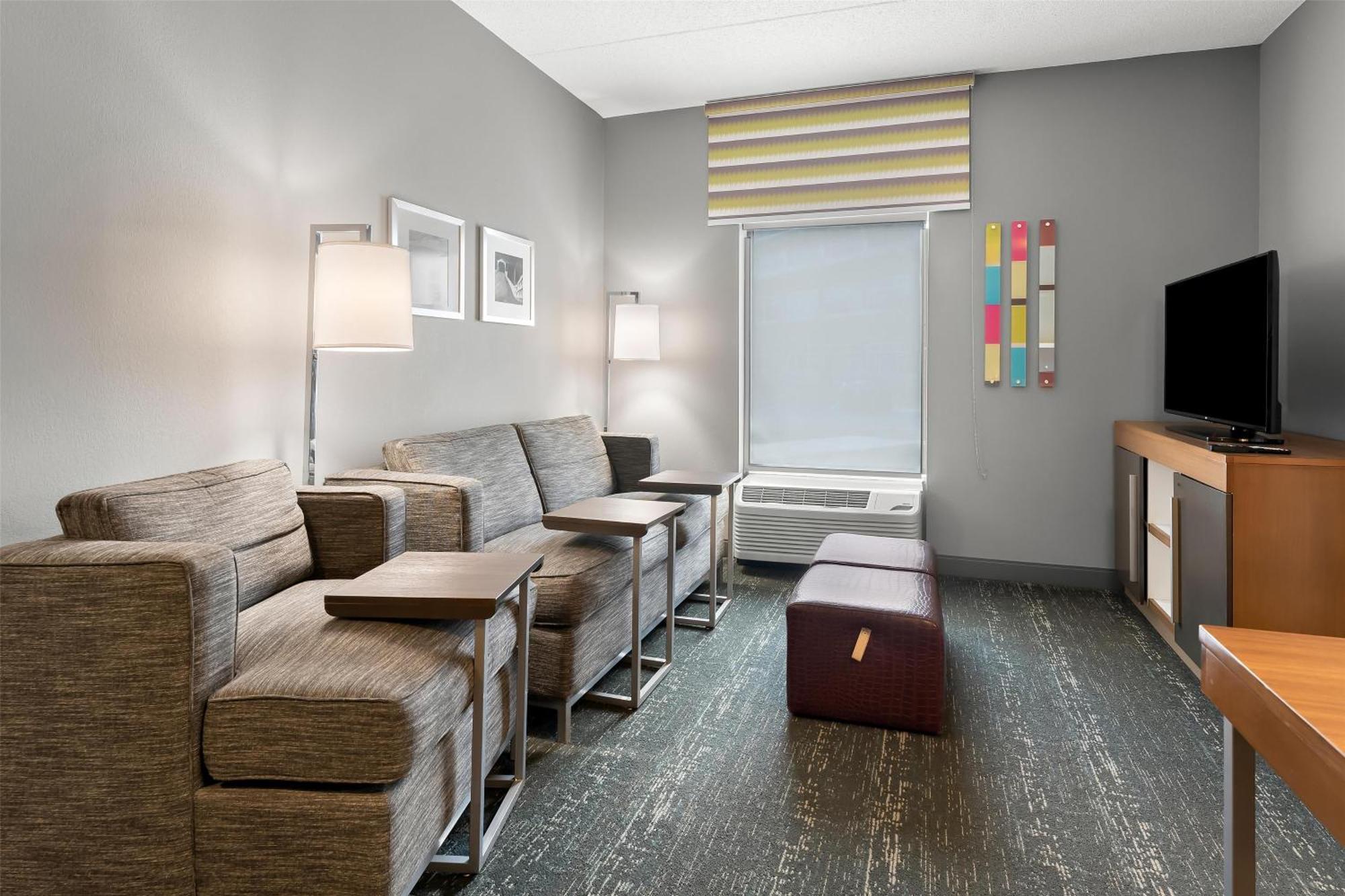Hampton Inn & Suites Newtown Yardley Exteriér fotografie