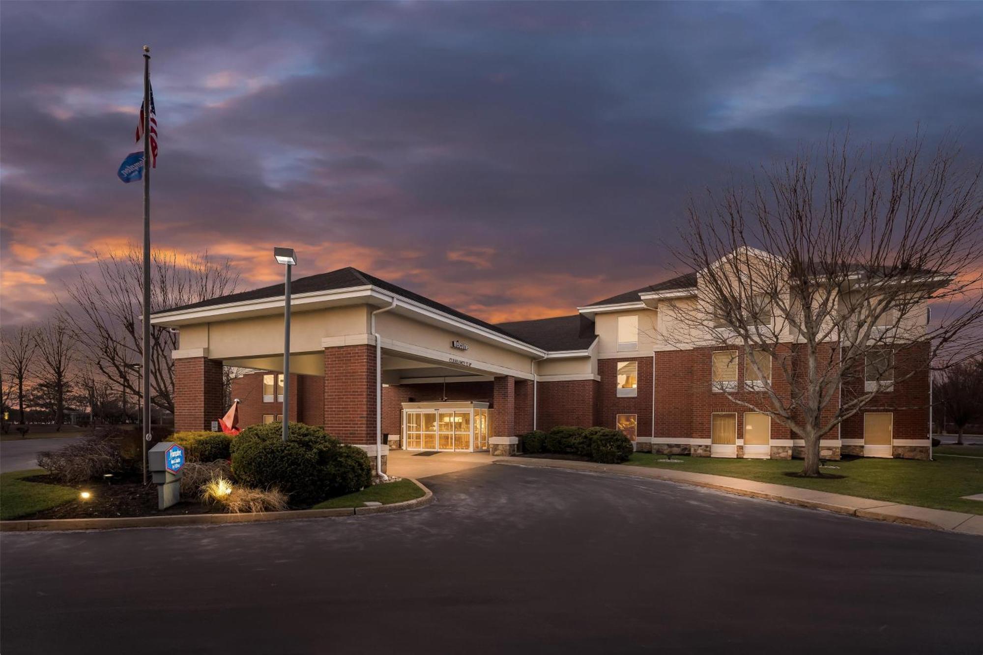 Hampton Inn & Suites Newtown Yardley Exteriér fotografie